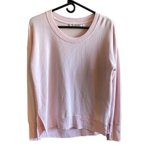 Athleta pullover long-sleeve sweaters light pink size small.